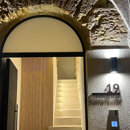 Santateresa19 & *